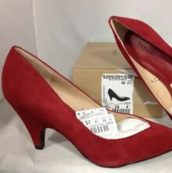 COPY - Zara Red Suede Shoes - Picture 1 of 10